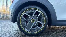 MINI Hatchback 135kW Cooper S Level 3 33kWh 3dr Auto Electric Hatchback